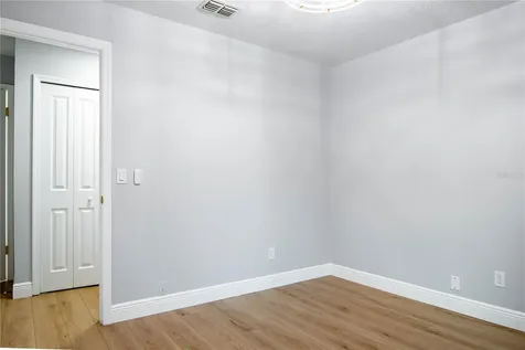 5147 Lake Nina Drive Orlando FL 32810
