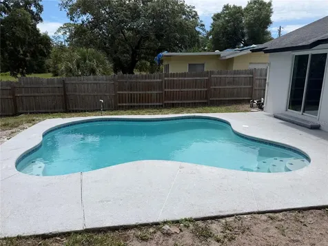 5147 Lake Nina Drive Orlando FL 32810
