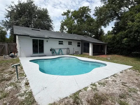 5147 Lake Nina Drive Orlando FL 32810