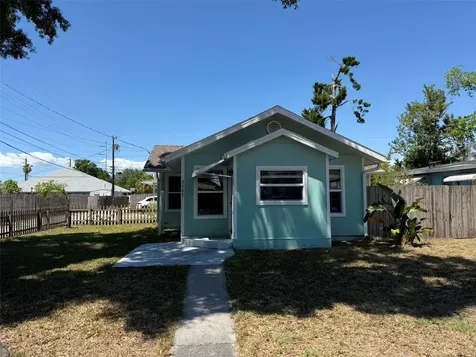 2787 41st Avenue N St Petersburg FL 33714