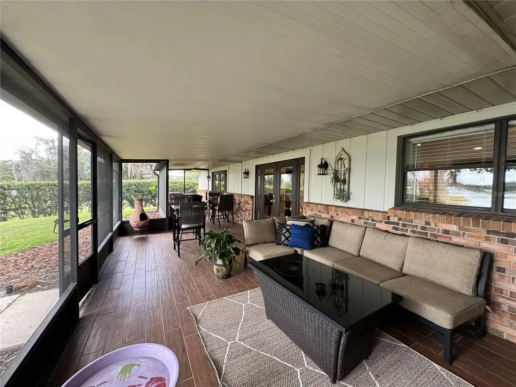 334 W F Street Frostproof FL 33843
