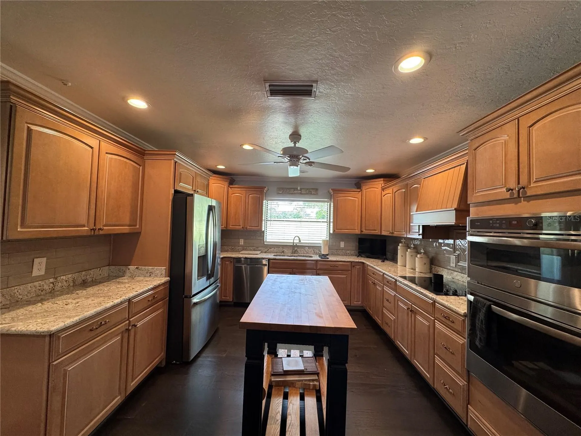 334 W F Street Frostproof FL 33843
