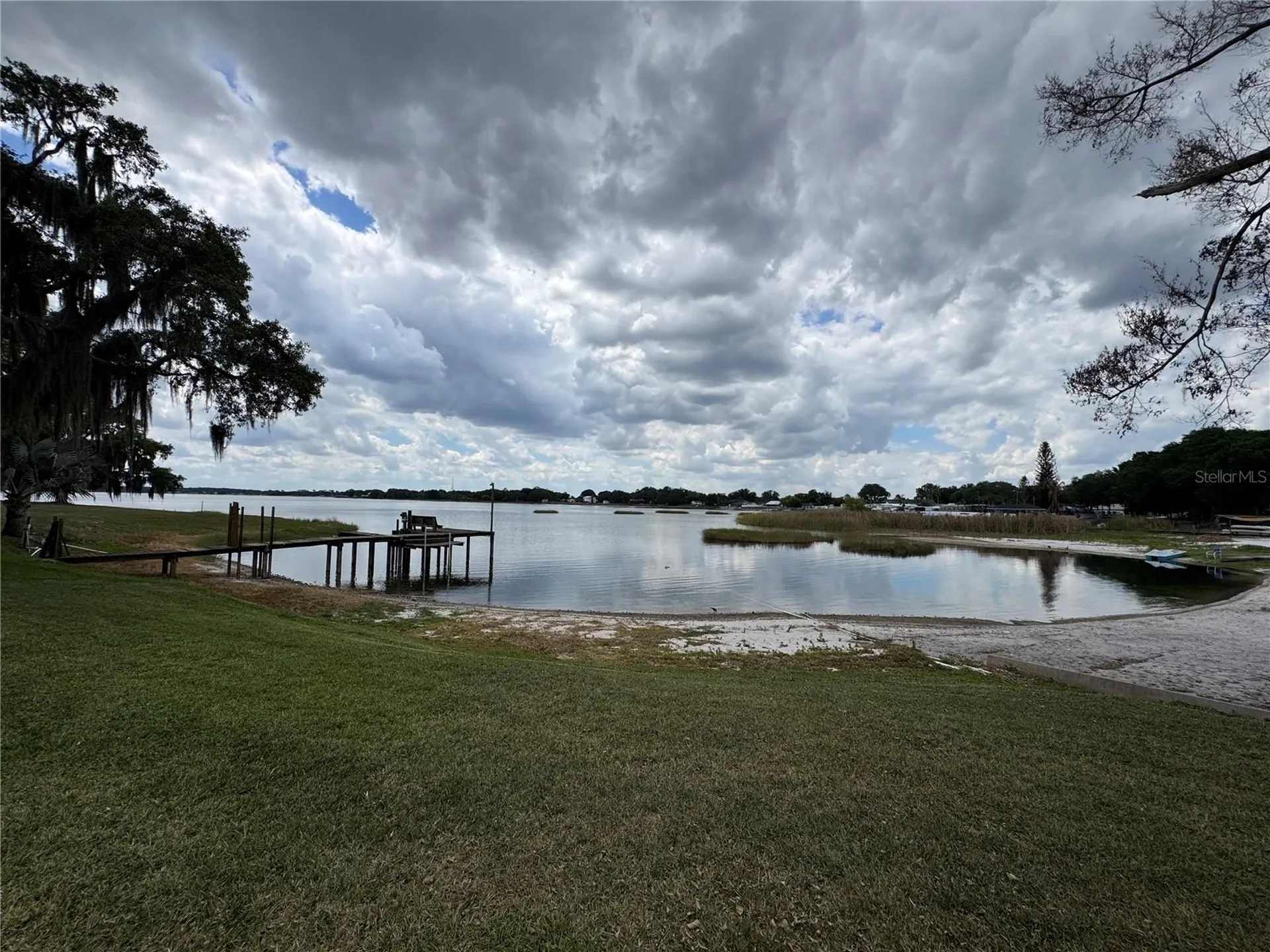334 W F Street Frostproof FL 33843
