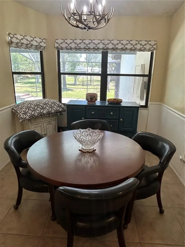 9405 94th Street Seminole FL 33777