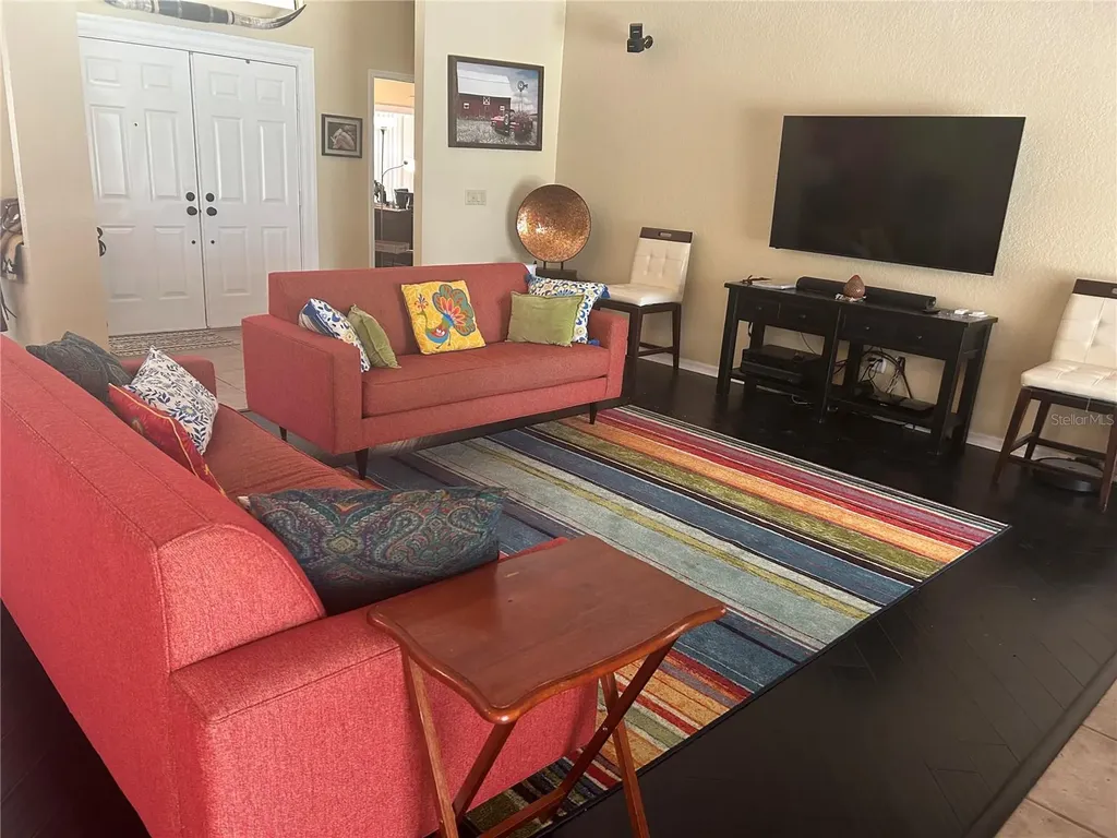 9405 94th Street Seminole FL 33777