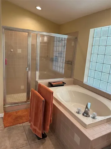 9405 94th Street Seminole FL 33777