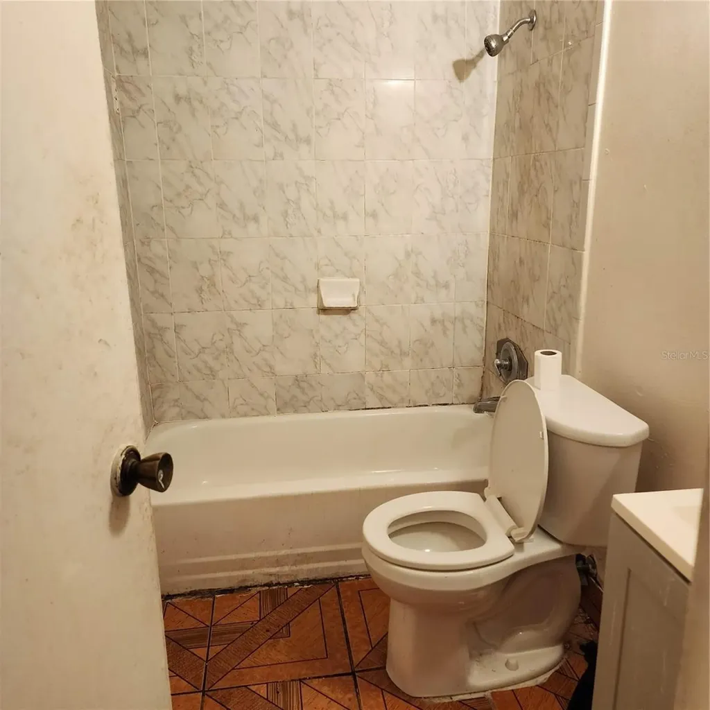 5733 Blueberry Court Lauderhill FL 33313