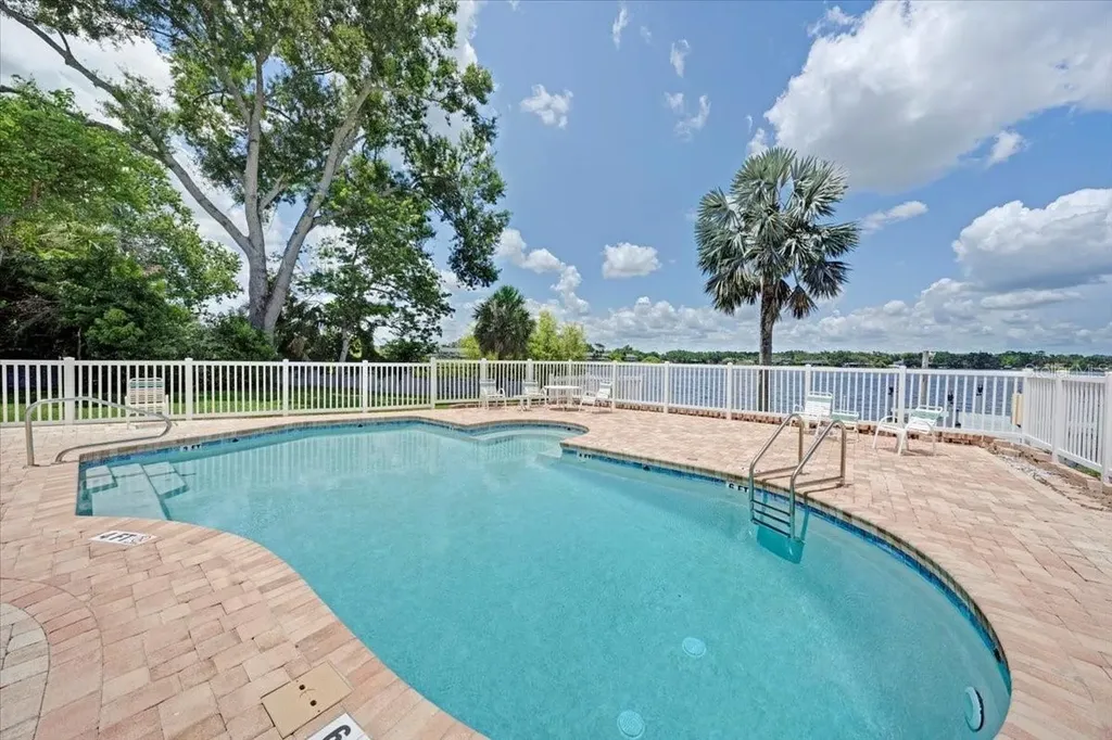 3127 W Sligh Avenue Tampa FL 33614