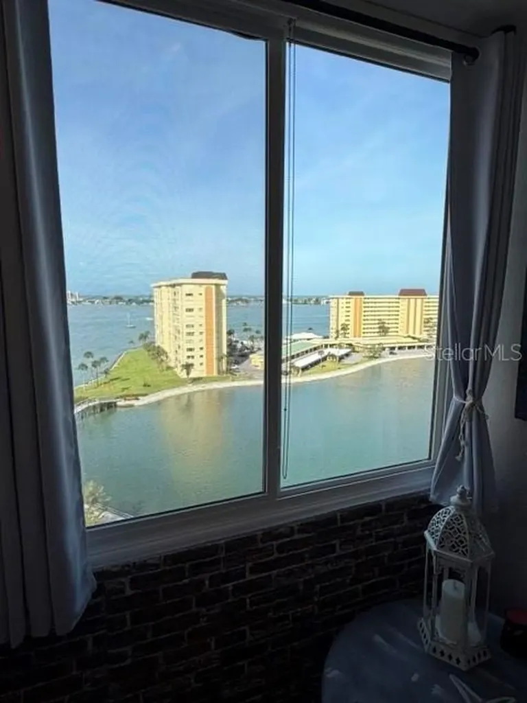 St Petersburg FL 33708