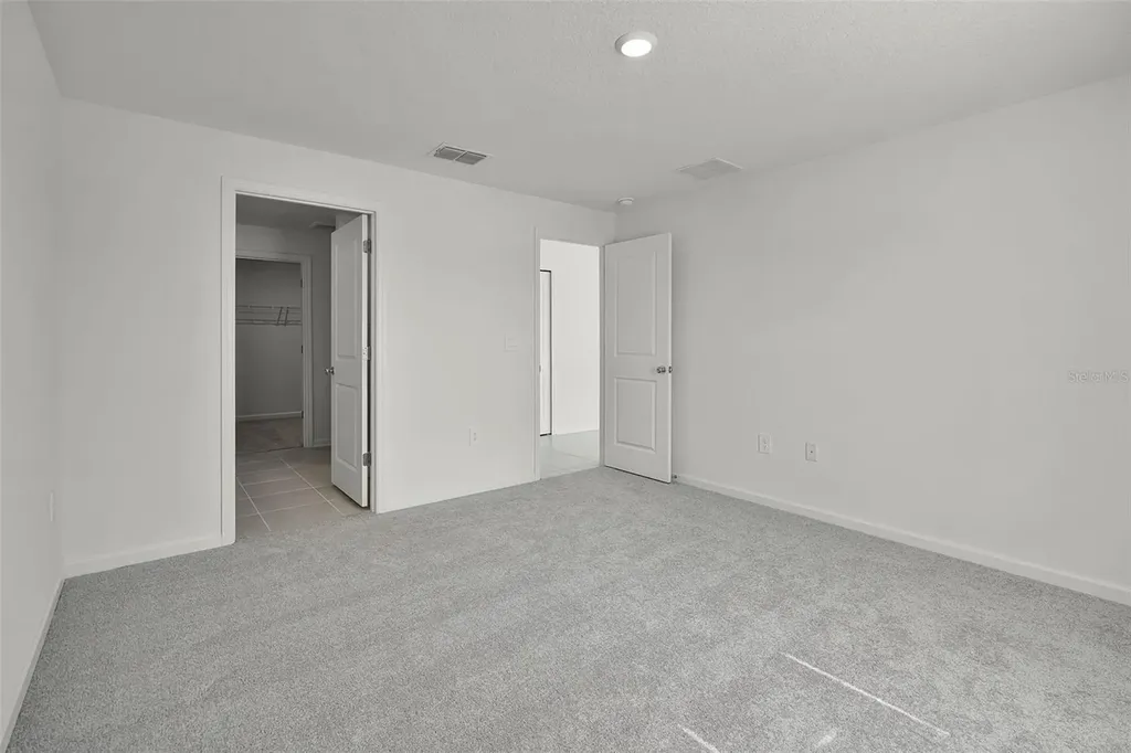2711 Pioneer Trail Eagle Lake FL 33839