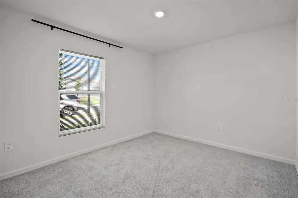 2711 Pioneer Trail Eagle Lake FL 33839