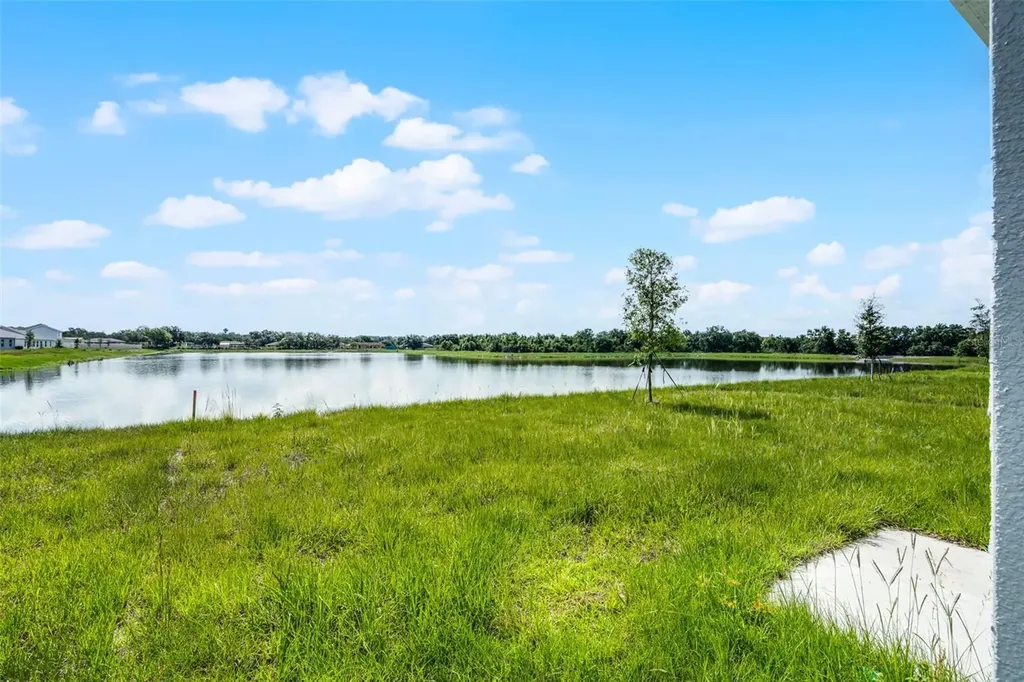 2711 Pioneer Trail Eagle Lake FL 33839