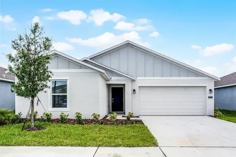 2711 Pioneer Trail Eagle Lake FL 33839
