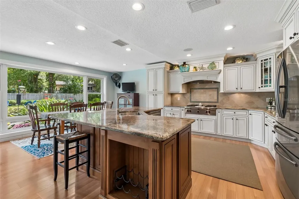 3104 Tarabrook Drive Tampa FL 33618