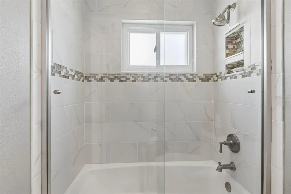3104 Tarabrook Drive Tampa FL 33618