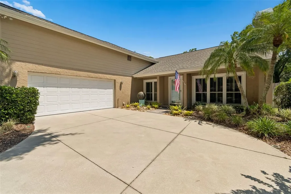 3104 Tarabrook Drive Tampa FL 33618