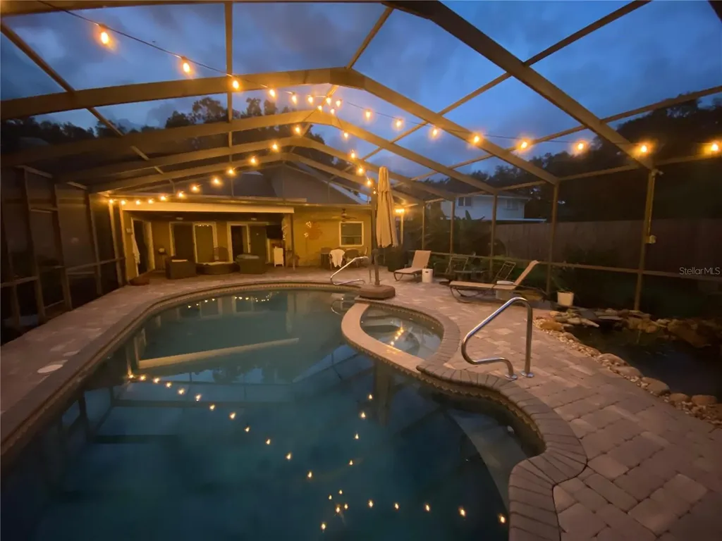 3104 Tarabrook Drive Tampa FL 33618