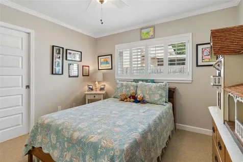 3104 Tarabrook Drive Tampa FL 33618