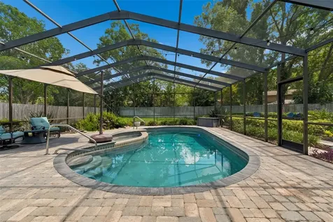 3104 Tarabrook Drive Tampa FL 33618