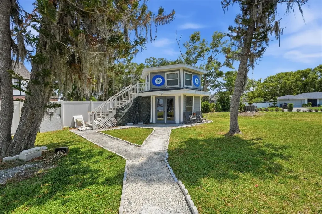 3678 E Lake Drive Land O Lakes FL 34639