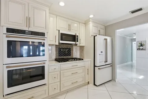 3678 E Lake Drive Land O Lakes FL 34639