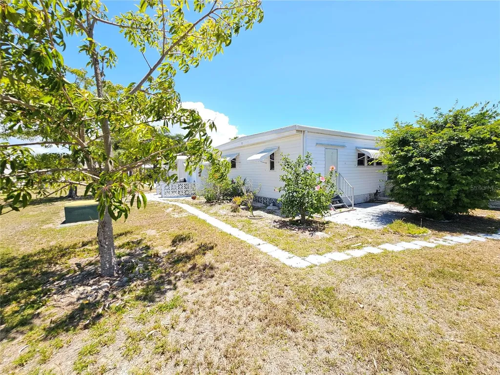 205 Via Veneto Venice FL 34285