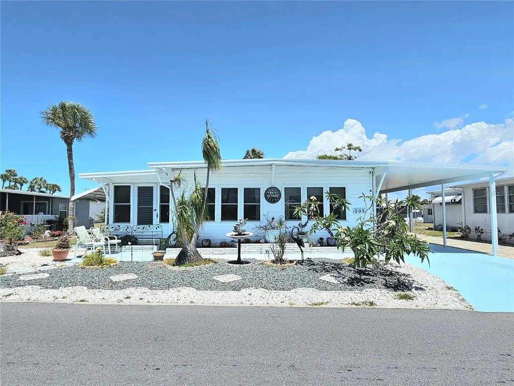 205 Via Veneto Venice FL 34285