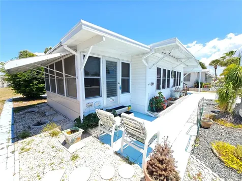 205 Via Veneto Venice FL 34285