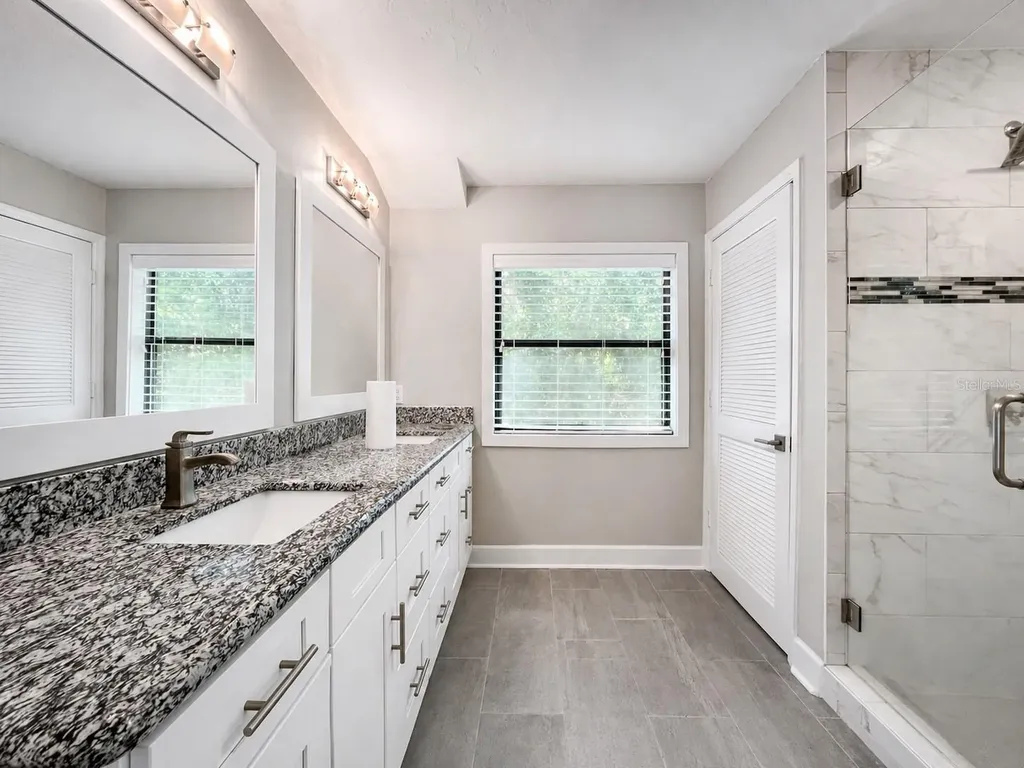 9331 NW 13th Place Gainesville FL 32606