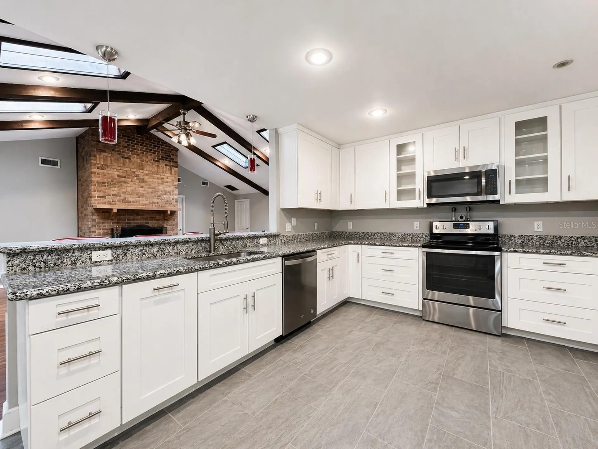 9331 NW 13th Place Gainesville FL 32606