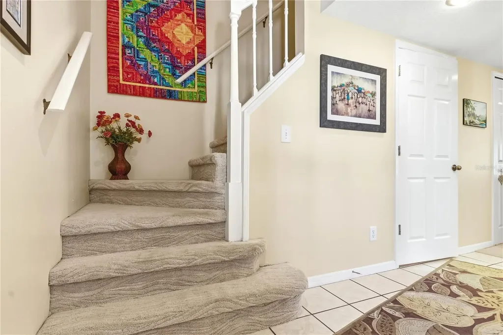 9034 Lake Place Lane Tampa FL 33634