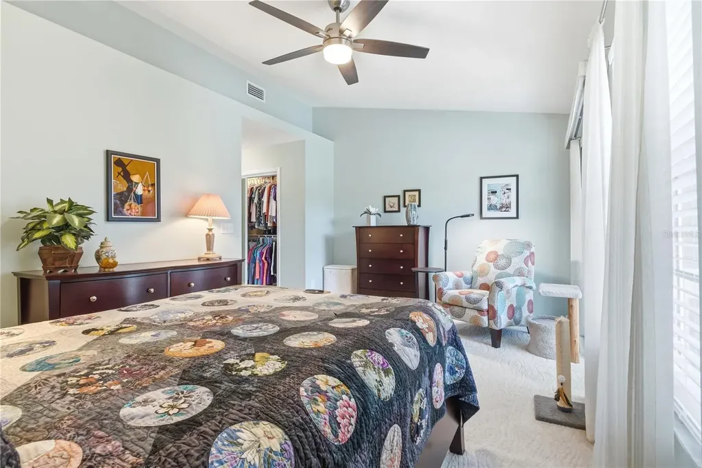 9034 Lake Place Lane Tampa FL 33634