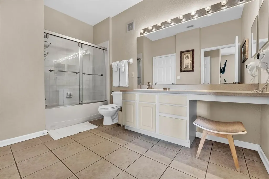 2813 Almaton Loop Kissimmee FL 34747