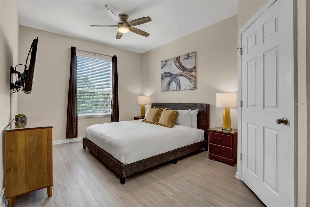 2813 Almaton Loop Kissimmee FL 34747