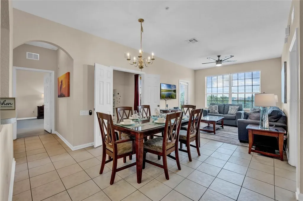 2813 Almaton Loop Kissimmee FL 34747