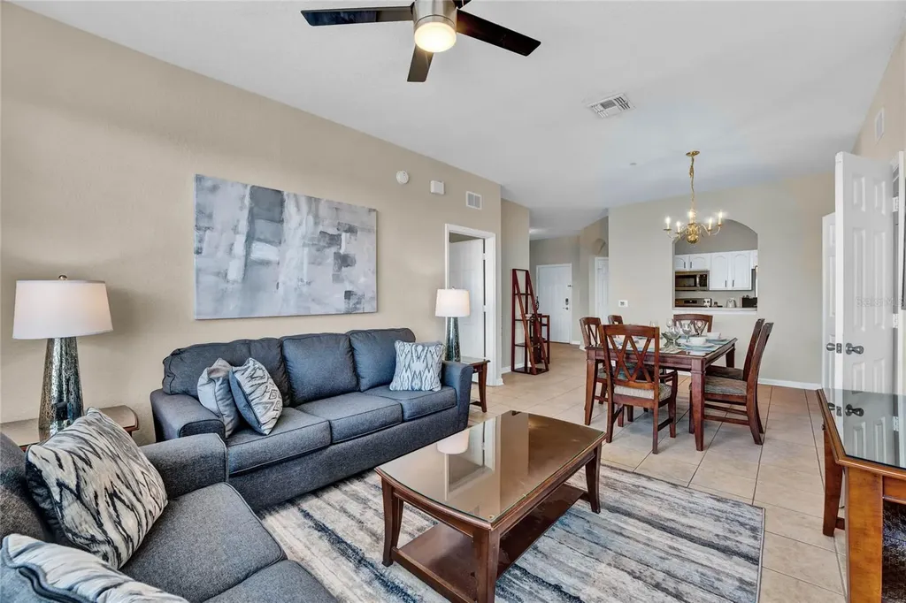 2813 Almaton Loop Kissimmee FL 34747