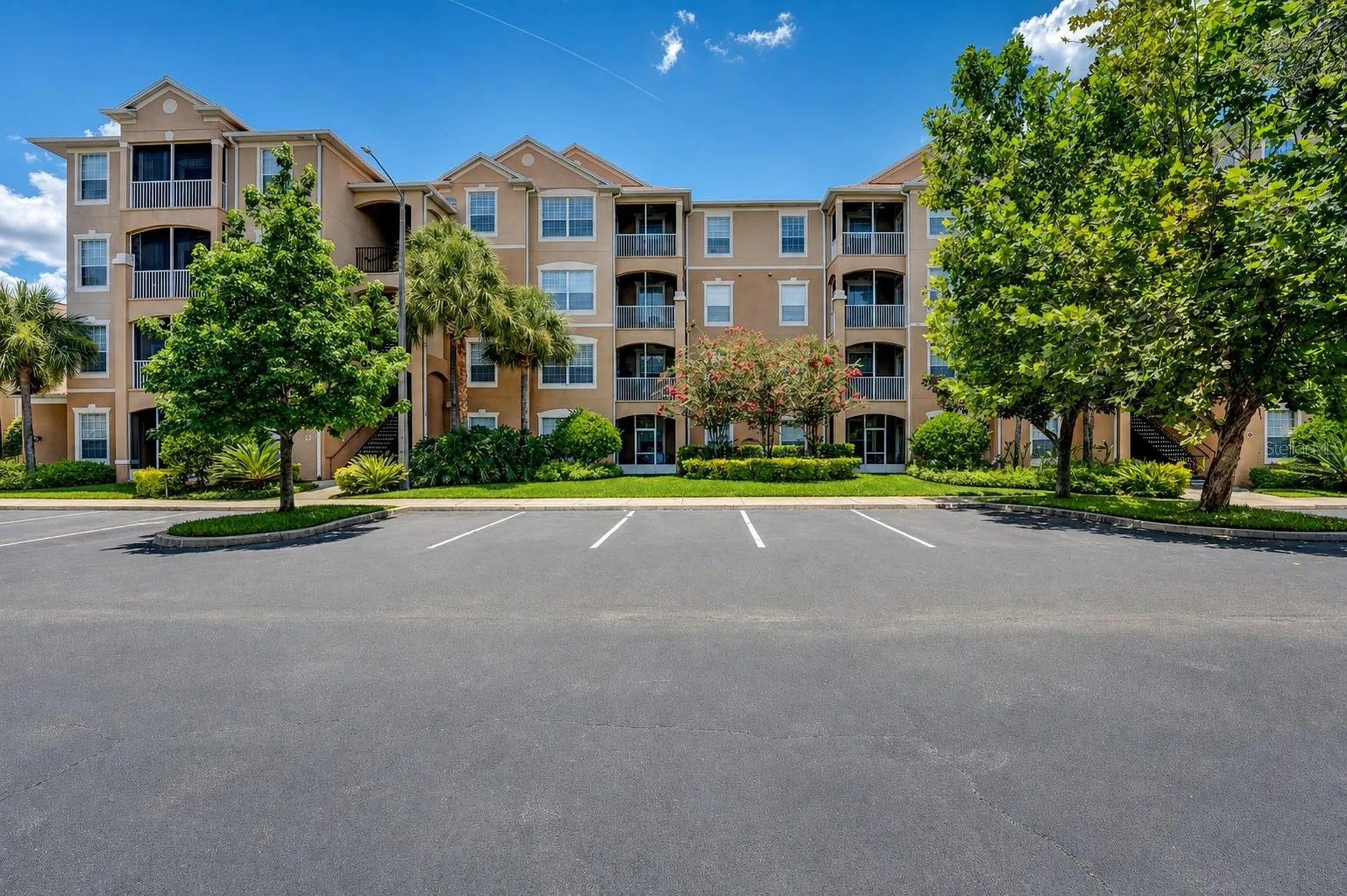 2813 Almaton Loop Kissimmee FL 34747