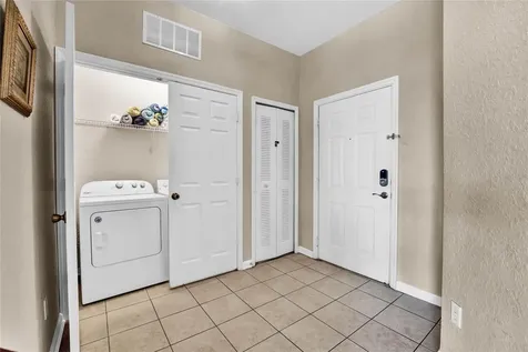 2813 Almaton Loop Kissimmee FL 34747