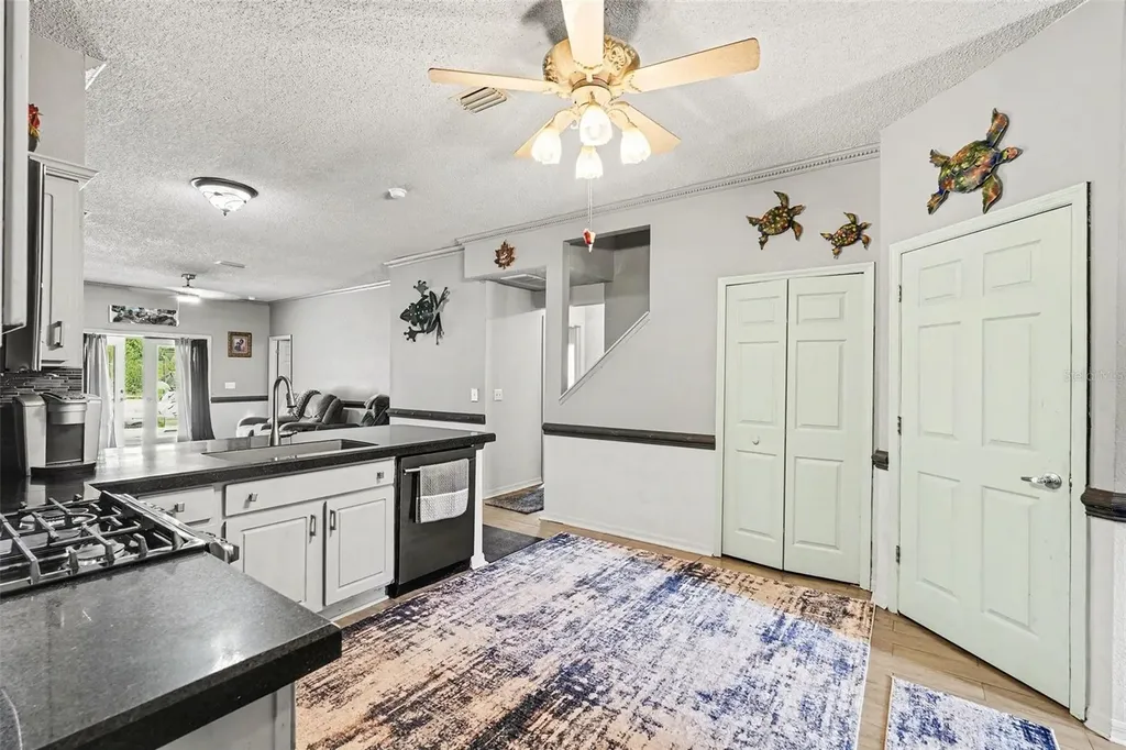 10212 Grant Creek Drive Tampa FL 33647