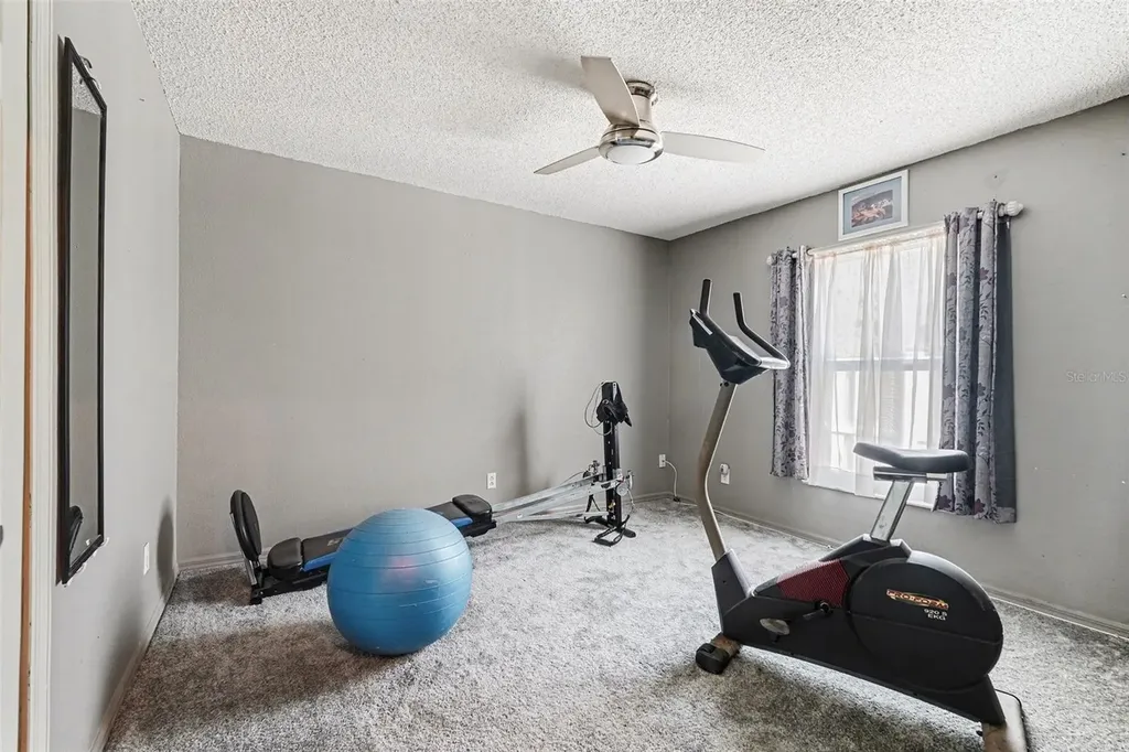 10212 Grant Creek Drive Tampa FL 33647