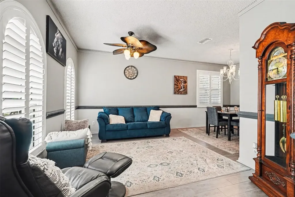 10212 Grant Creek Drive Tampa FL 33647