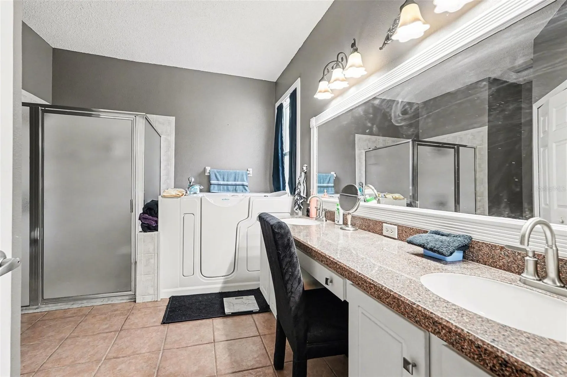10212 Grant Creek Drive Tampa FL 33647