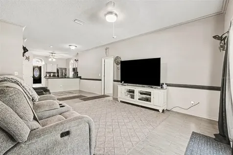 10212 Grant Creek Drive Tampa FL 33647