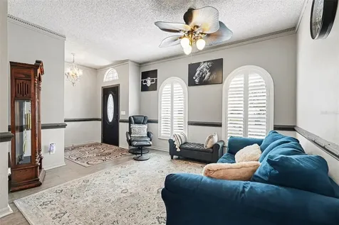 10212 Grant Creek Drive Tampa FL 33647