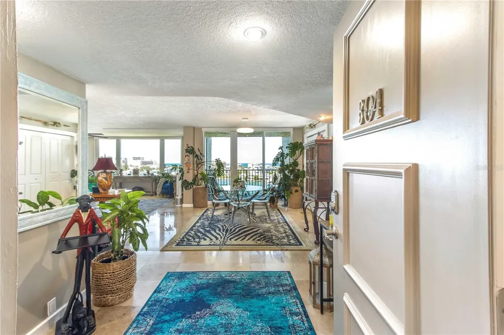 736 Island Way Clearwater FL 33767