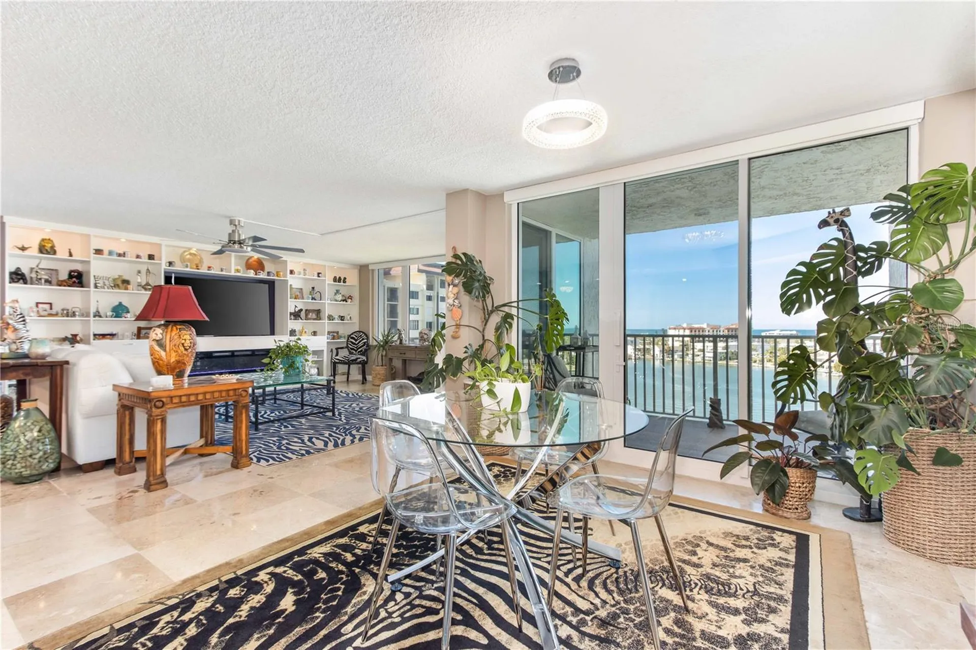 736 Island Way Clearwater FL 33767