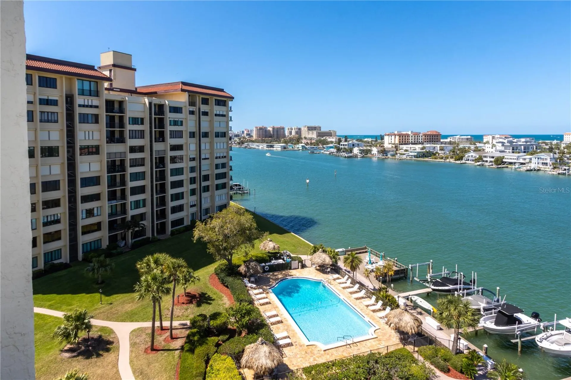 736 Island Way Clearwater FL 33767