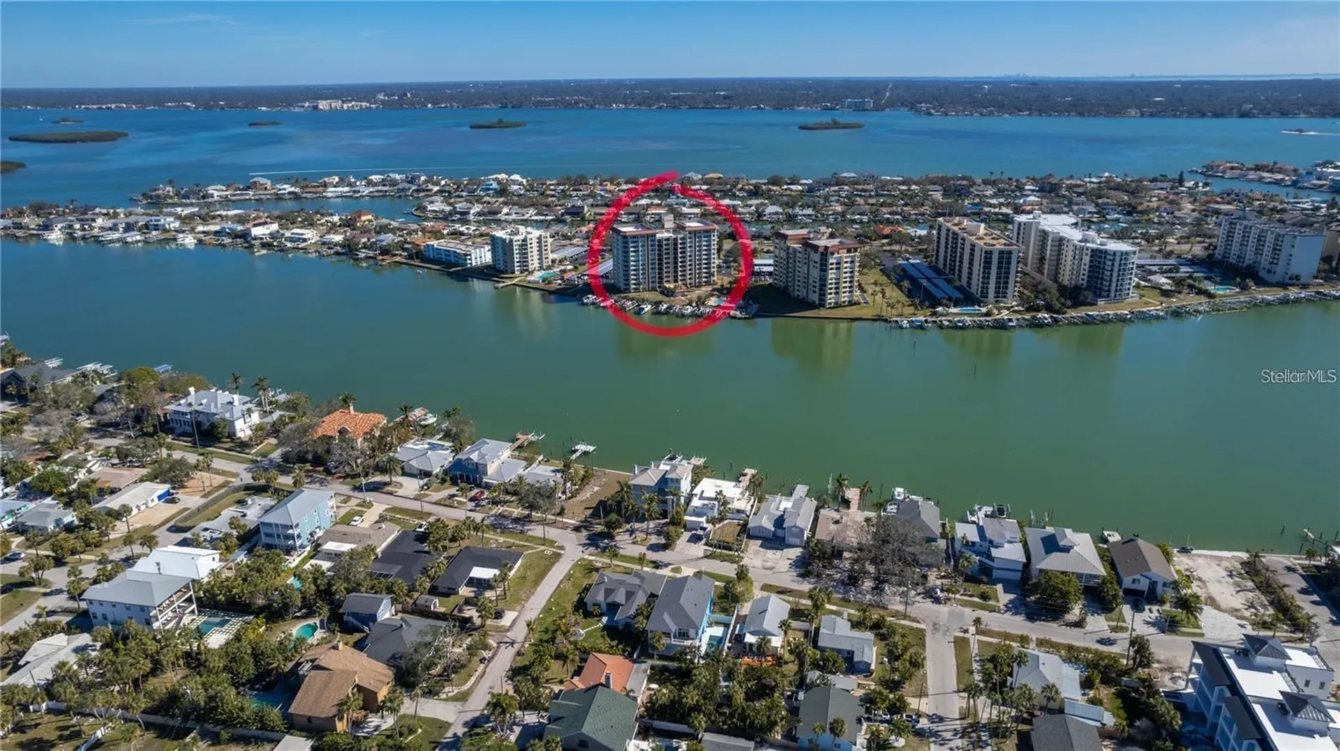 736 Island Way Clearwater FL 33767