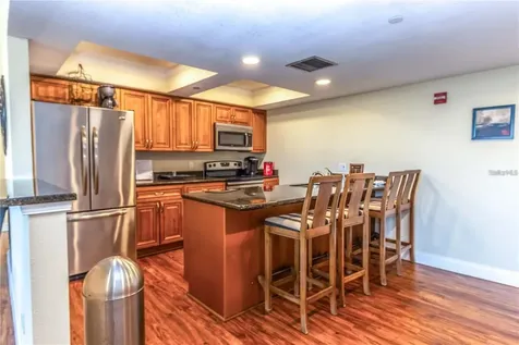 736 Island Way Clearwater FL 33767