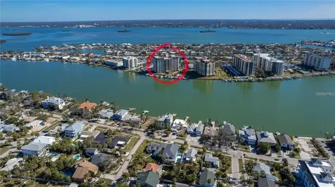 736 Island Way Clearwater FL 33767